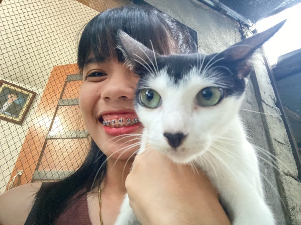 Lazy Saturday with My Cat Oreo: A Quiet Day at Home